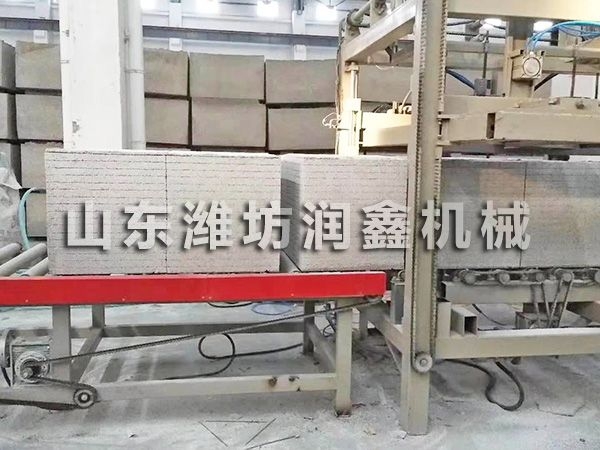 保溫砂漿（?；⒅椋┥a(chǎn)線